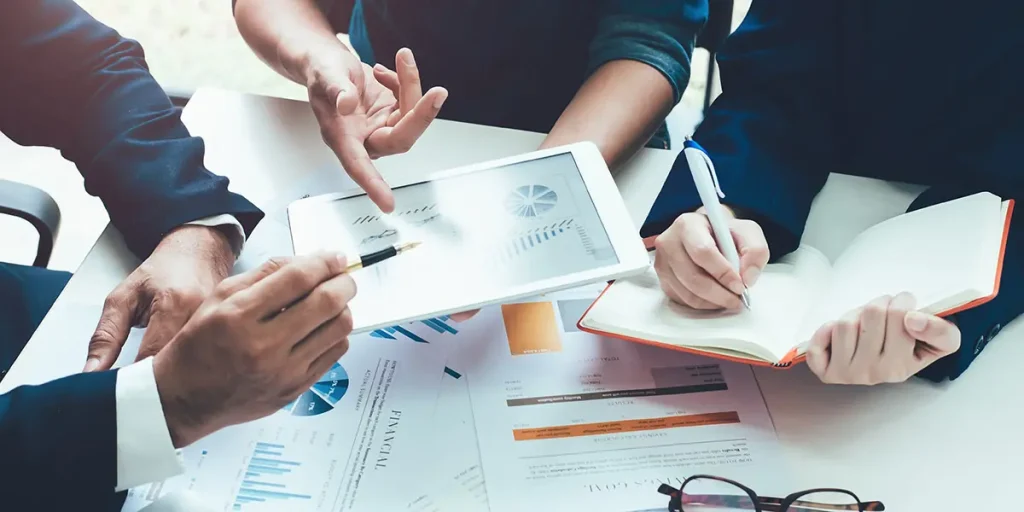 FINANCIAL MANAGEMENT FOR LEADERS