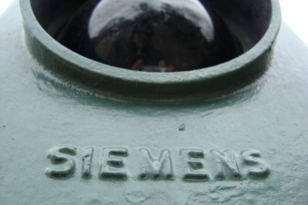 "SIEMENS S7-400 PLC TROUBLESHOOTING & MAINTENANCE"